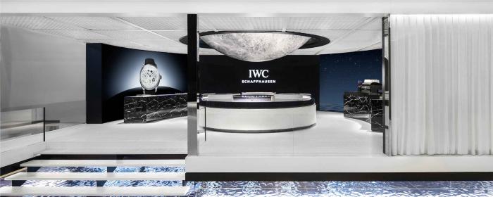 致敬永恒：IWC萬國表葡萄牙系列全新作品 亮相2024“鐘表與奇跡”上海鐘表展